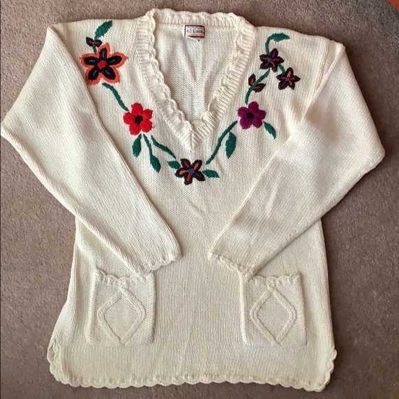 62 East Vintage Floral Sweater - Picture 1 of 5